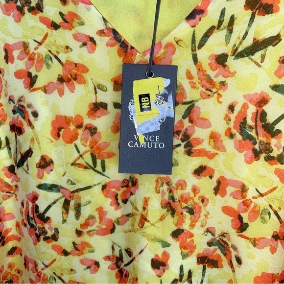 NWT Vince Camuto Yellow Smocked Floral V Neck Blouse - Picture 6 of 6